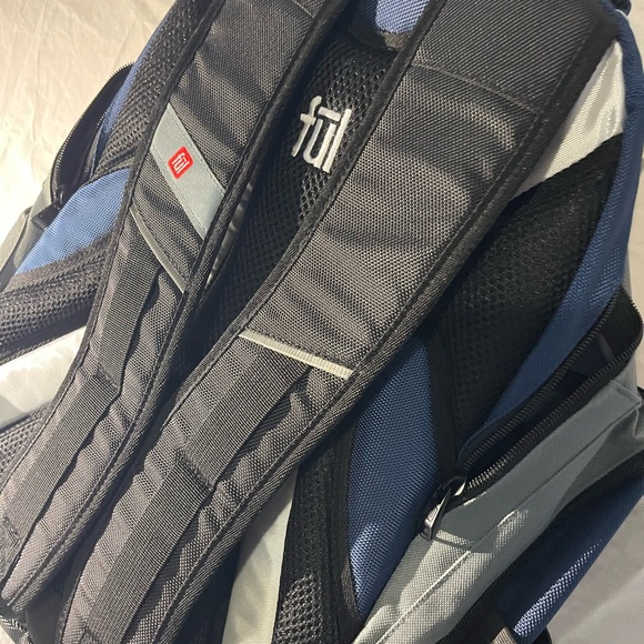 Ful Navy and Gray Men's Backpack - Picture 5 of 7